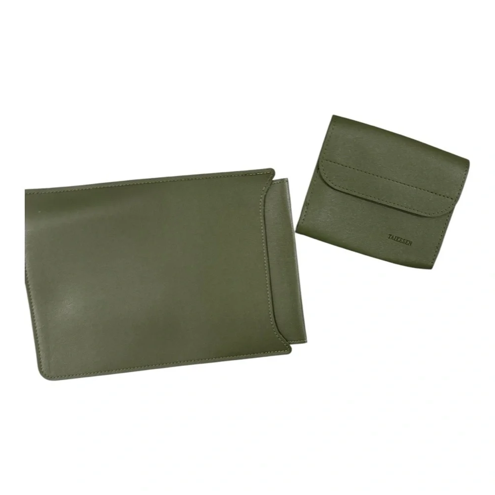 TAIKESEN OLIVE GREEN LEATHER STYLE LAPTOP COVER SLEEVE matching accessory pouch